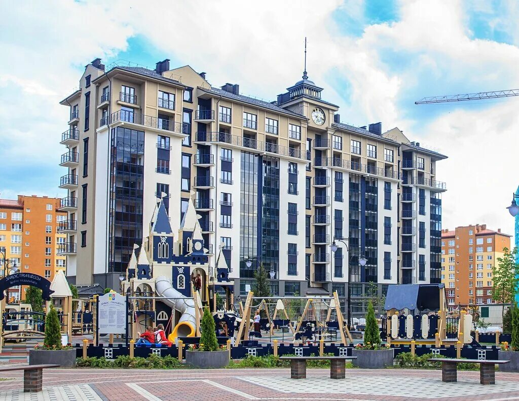 комплекс цветной бульвар калининград. комплекс цветной бульвар. комплекс цветной бульвар. комплекс артиллерийская калининград. жк цветной бульвар калининград.