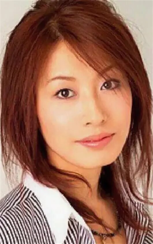 Хирому аракава фото. Хирому аракава мангака. Хирому аракав. Стальной алхимик автор хирому аракава. Автор хирому аракава.