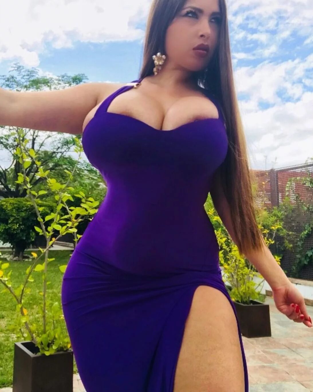 Mimi thickachu фото. Алексис лопез. I am ameliacurvy. Anja amelia. Amelia so curvy.