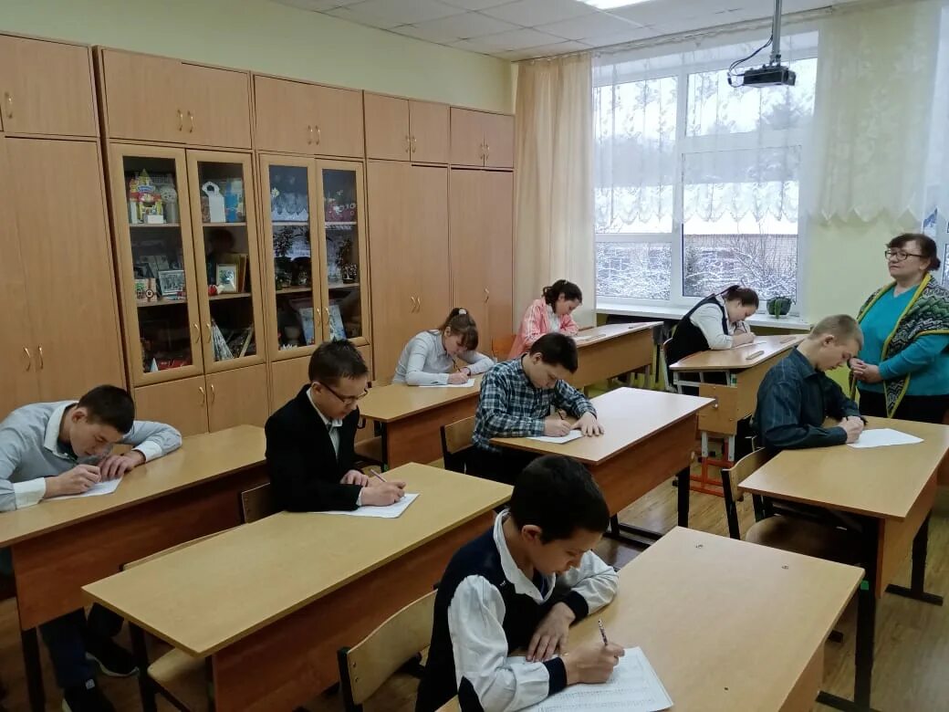 Сош 1 вязьма. 4 школа вязьма. школа номер 1 вязьма. 8 школа вязьма. 4 школа вязьма учителя.