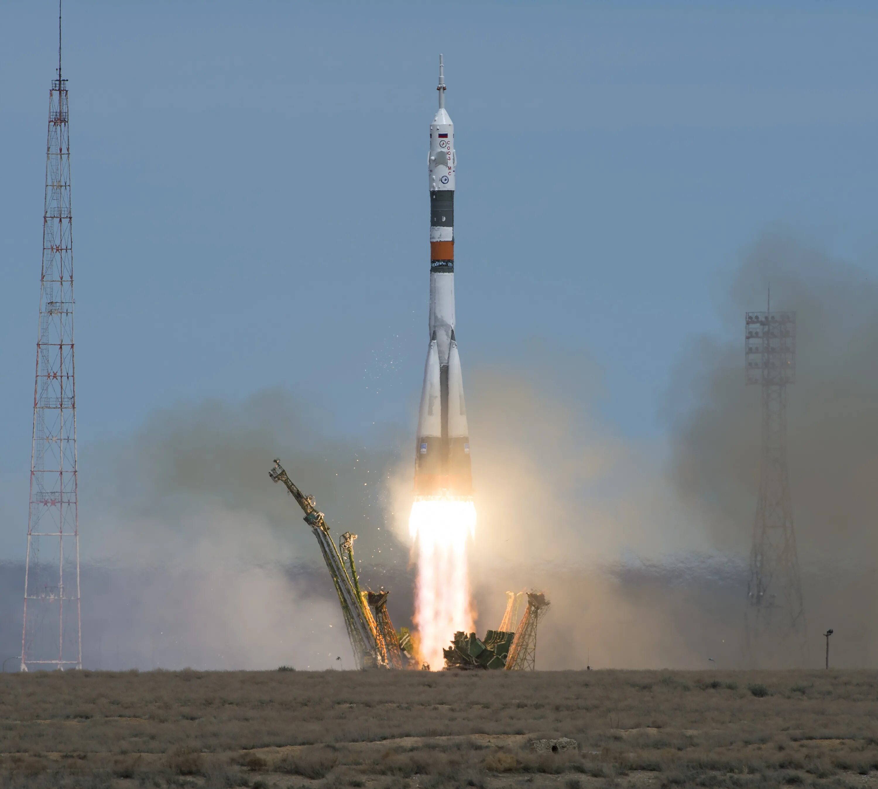 Роскосмос, космодром байконур, ракета, союз. Запустили 4 ракеты. Запуск баллистической ракеты. 1. Баллистическая ракета булава.