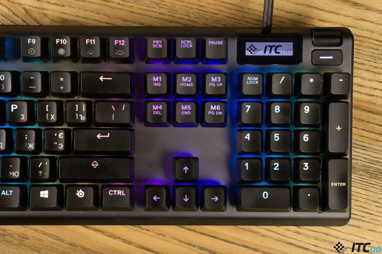 Steelseries apex 7. Апекс 7. apex 7. клавиатура с маленьким экраном apex. самая странная клавиатура (cs:go).