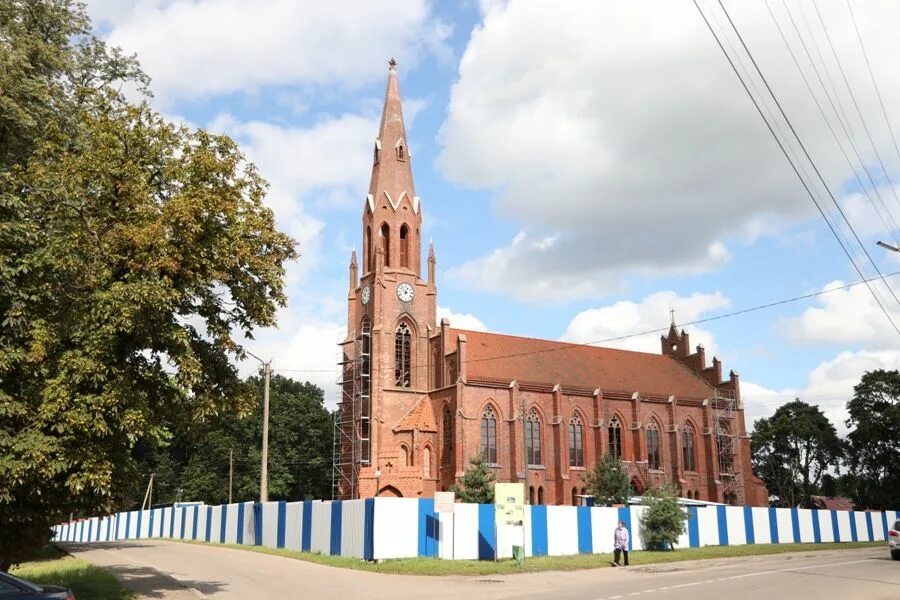 Погода славский ясное. Кирха в Славске Калининградской области. Славск кирха. Кирха Хайнрихсвальде в Калининградской области. Кирха Славске Калининградской области 2023.