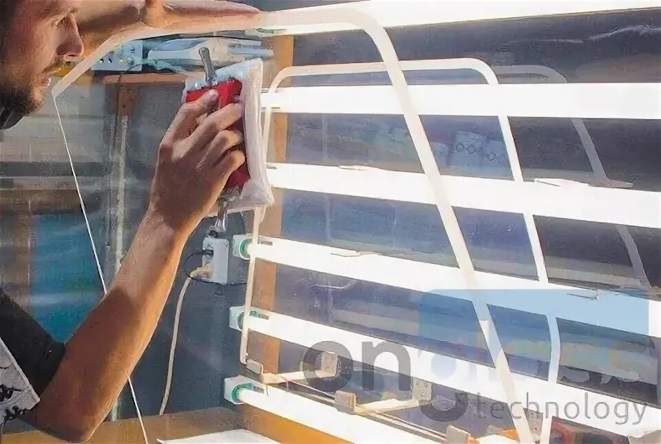 Onglass technology. Onglass technology электротонировка на ваз 2114. Onglass technology. Resolut technology логотип. Onglass technology.