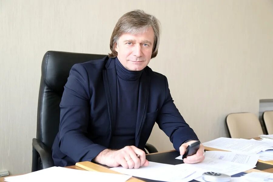 Серов мэр Михайловска.