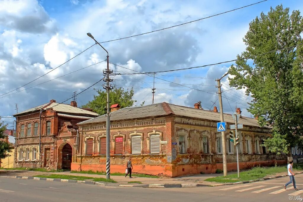 Большая саратовская улица. Саратов ул большая Горная. Большая Горная 282 Саратов. Большая Горная, д. 282, Саратов. Большая Горная 215 Саратов.