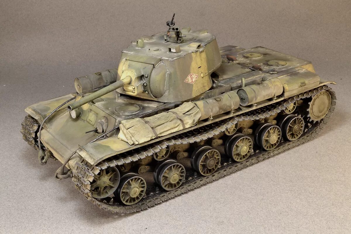 Кв 1 Трумпетер 1942. KV-1 1942. Trumpeter танк кв-8 1:35.