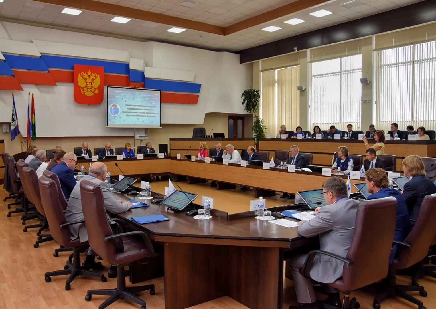 Местное самоуправление. Система органов местного самоуправления москвы. Структура органов местного самоуправления города москвы. Закон города москвы 60. Органы местного самоуправления схема.