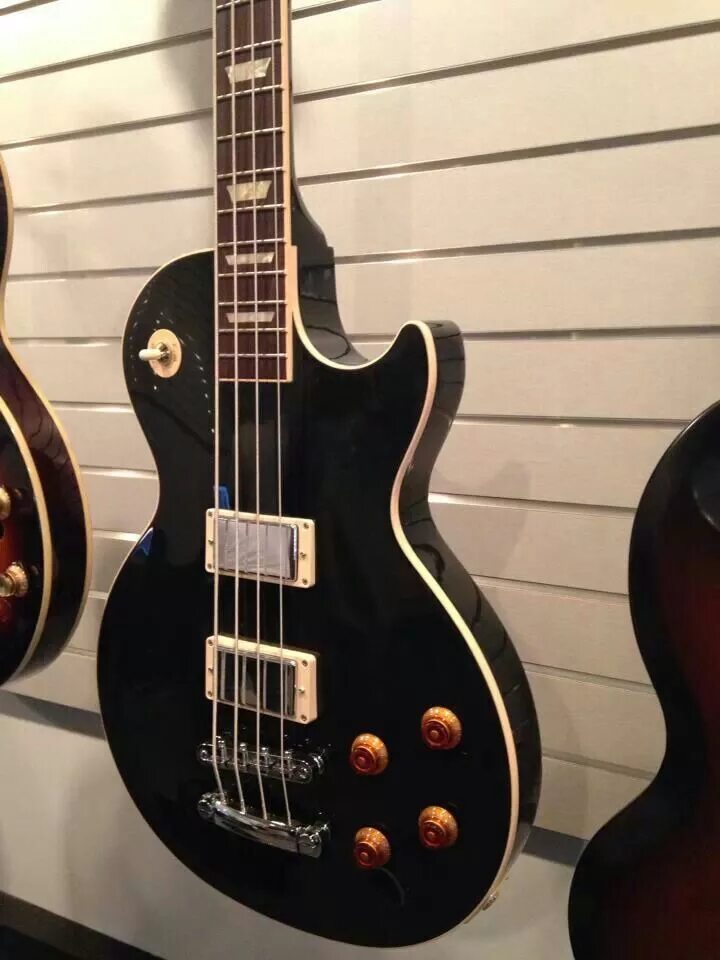 Бас гитара гибсон лес пол. Gibson les paul bass. Paul bass. Gibson бас les paul. Les paul bass guitar.