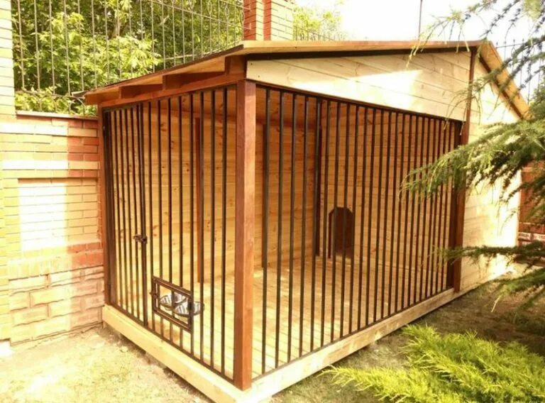 Вольер для собак. Вольер для собак. Теплые вольеры для собак. Теплые вольеры для собак. Теплые вольеры для собак.