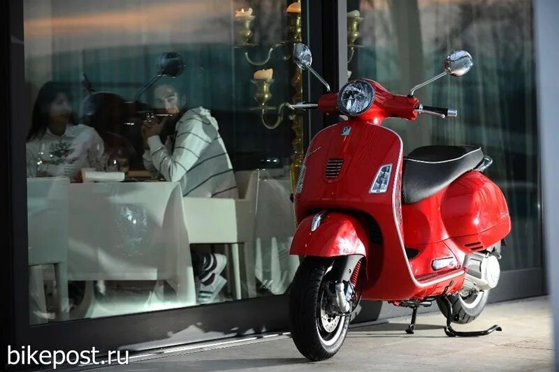 Мотороллер мотоцикл мопед. Мотоцикл Веспа. Мопед Веспа. Китайская Веспа скутер 125. Веспа Италия
