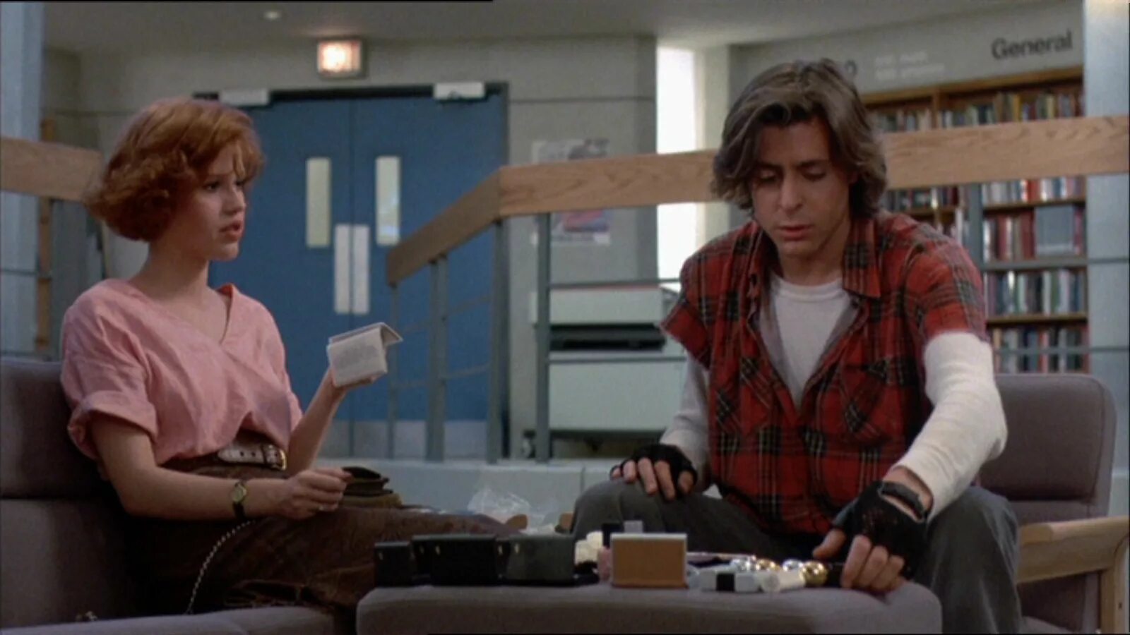 клуб "завтрак". джадд нельсон клуб завтрак. молли рингуолд 1985. Breakfast club 1985. джон кьюсак клуб завтрак.