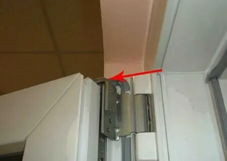 Пластиковое окно дует со стороны петель