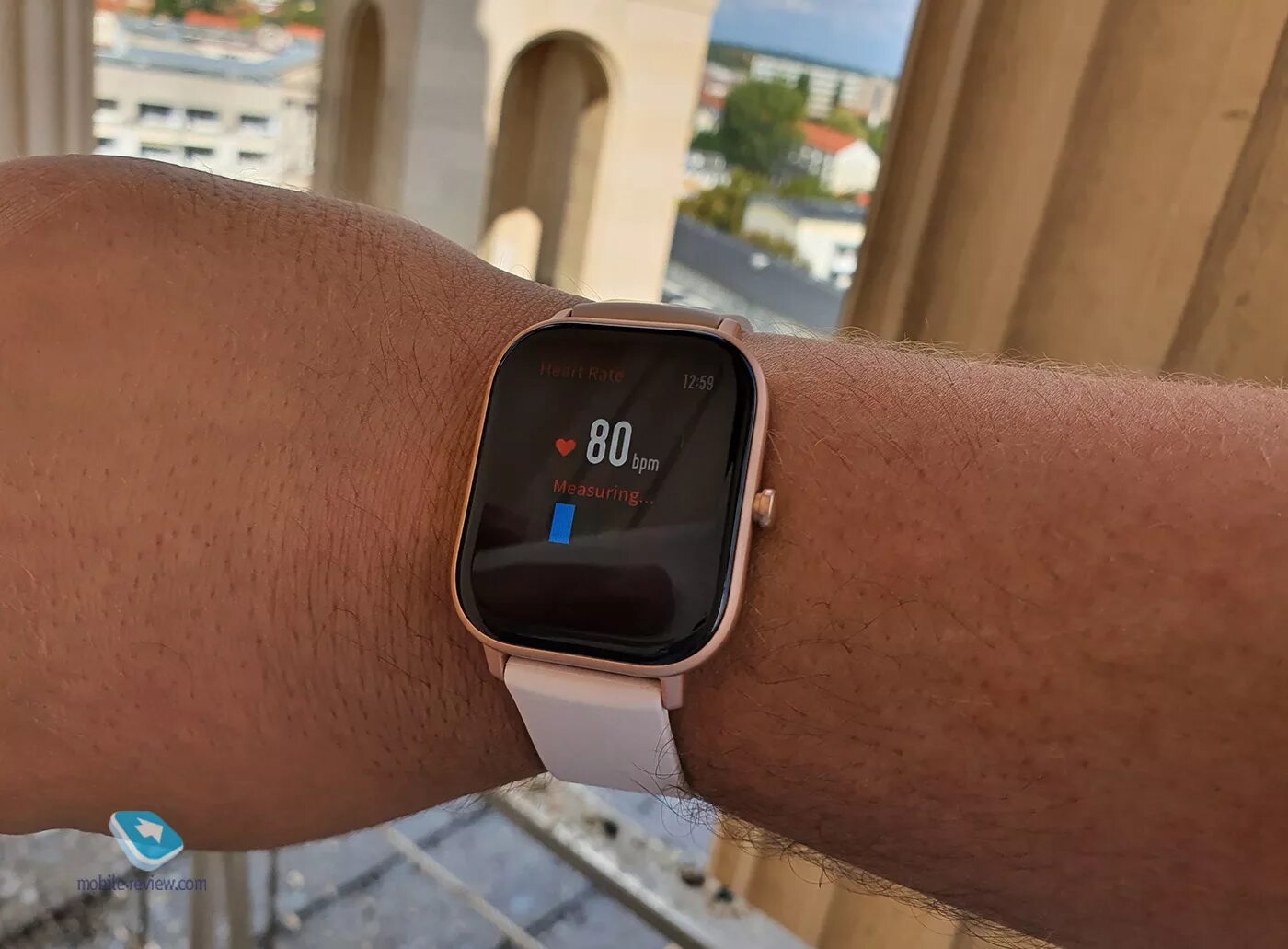 Часы сяоми 3 актив. Смарт-часы Amazfit GTS. Часы Amazfit GTS 2. Amazfit GTS 4 И Apple watch. Часы амазфит GTS 4.