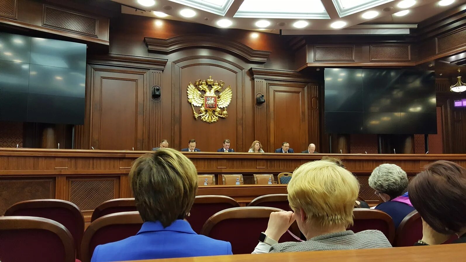 Минтруд разрабатывает. Здание минтруда рф. министерство труда и социальной защиты рф 2025. министр труда и социальной защиты населения рф. минтруда фото.