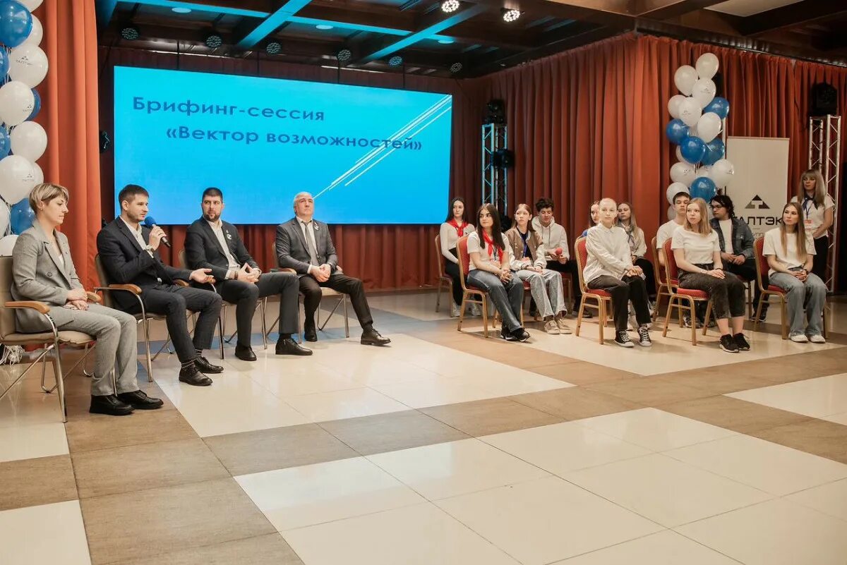 Филиал кузгту в г прокопьевске. Филиал кузгту в прокопьевске. Кузгту прокопьевск фото. Прокопьевский филиал кузгту\. Кузгту логотип.