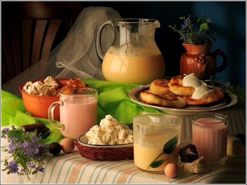 Утро деревня завтрак. Деревенский стол. Деревенский завтрак на природе. Завтрак в деревне. Утро деревня завтрак.