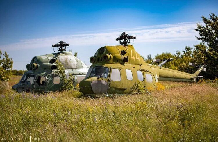 Ми-2 мимино вертолет. Ми 2 военный. Фюзеляж вертолета ми-2. Модуль ми 2. Ми-2 урн.