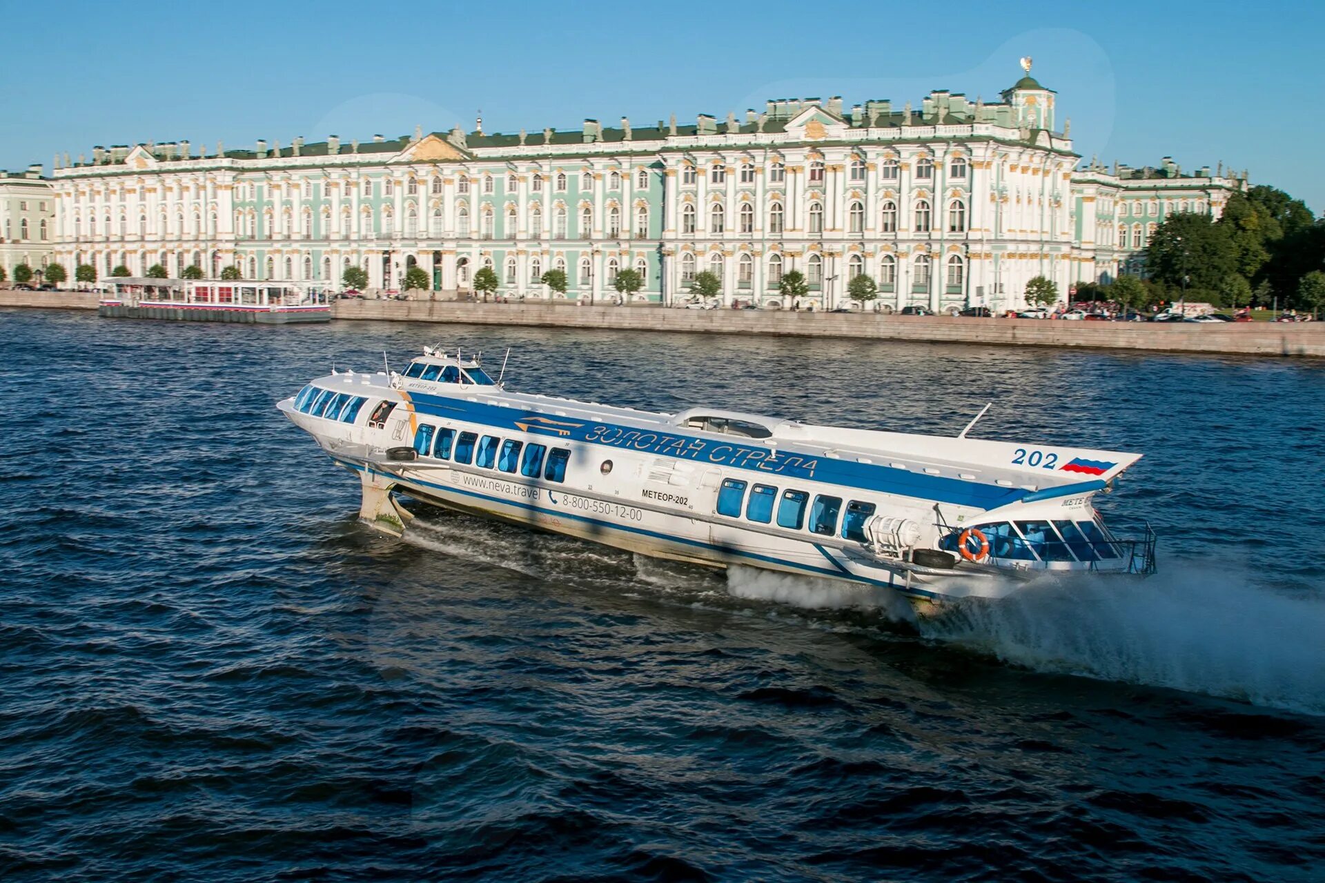 Метеор санкт петербург петергоф цена 2023. Метеор Санкт-Петербург Петергоф. Метеор в Петергоф. Метеор из Петергофа в Санкт-Петербург. Теплоход Метеор в Санкт-Петербурге до Петергофа.