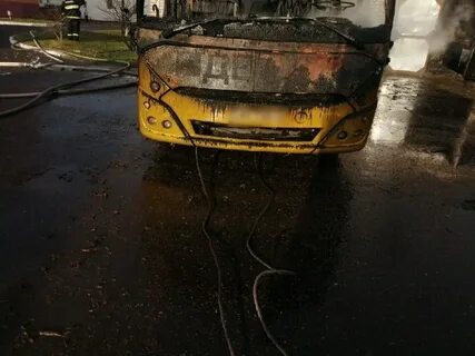Сгорел школьный автобус