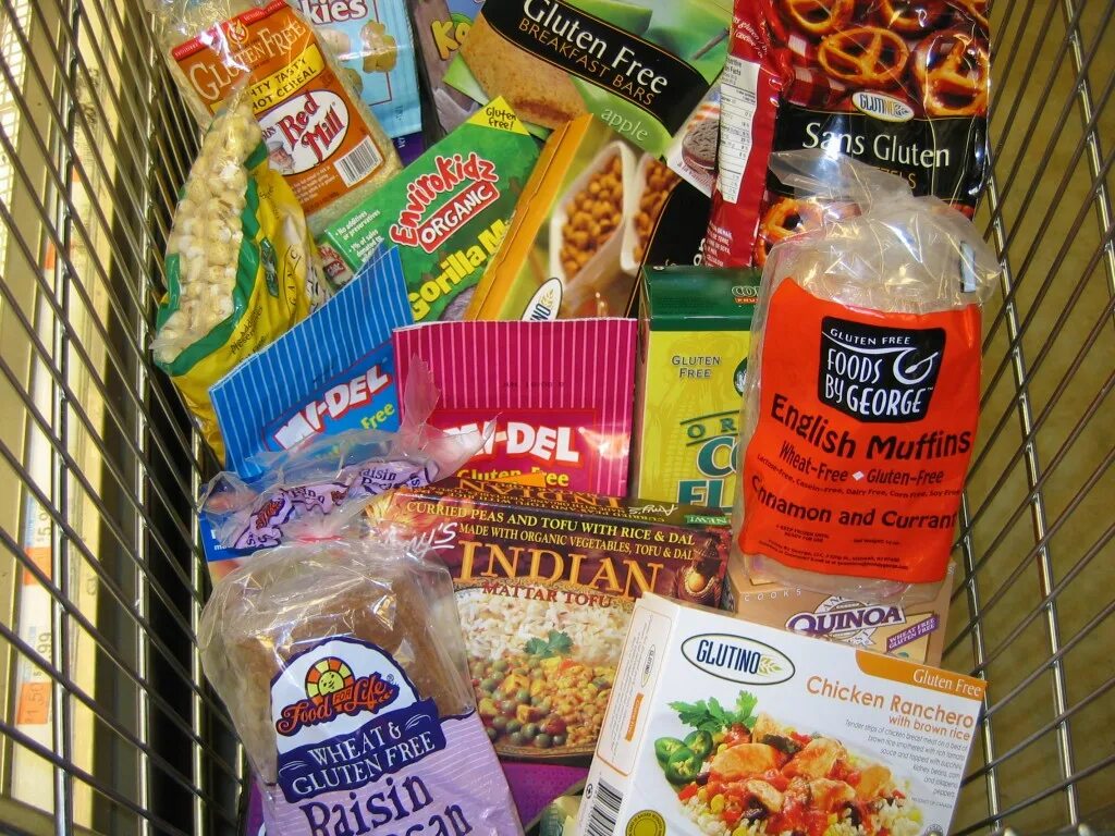 Без глютена sin gluten. Глютен в конфетах. В чем содержится глютен. Злаки содержащие глютен перечень. Продукты без глютена список продуктов.