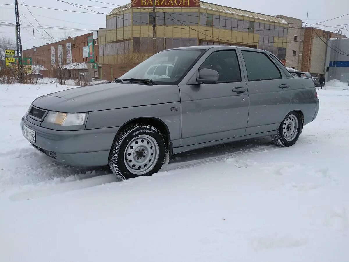 Купить ваз бу тольятти. ВАЗ 2110 1995 года выпуска. Новый ВАЗ 2110 2005 года.