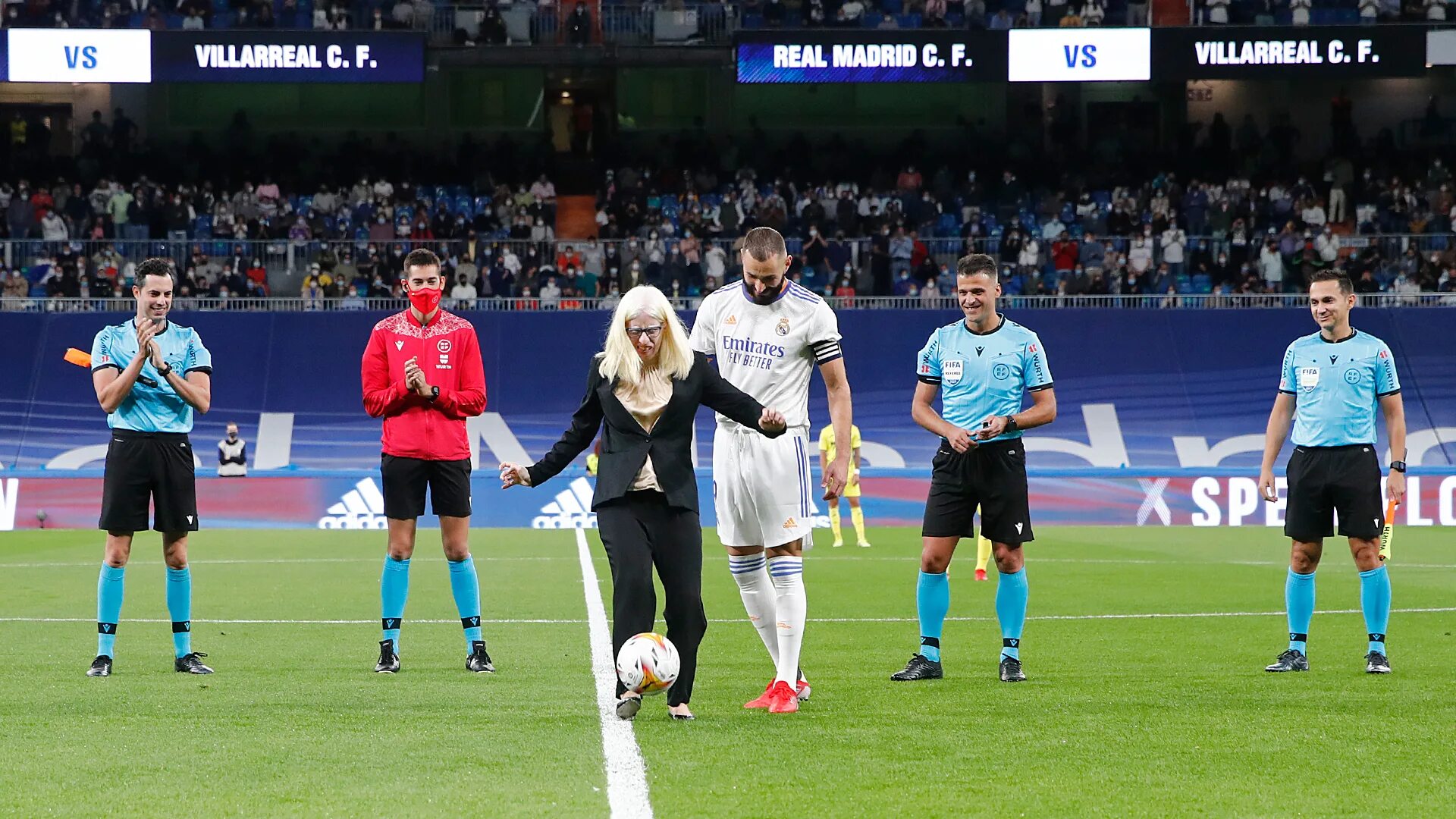 Реал вильярреал 17 декабря. Футбол hg. real madrid fc арт. хоккей барселона реал. футбольный клуб вильярреал обзор.