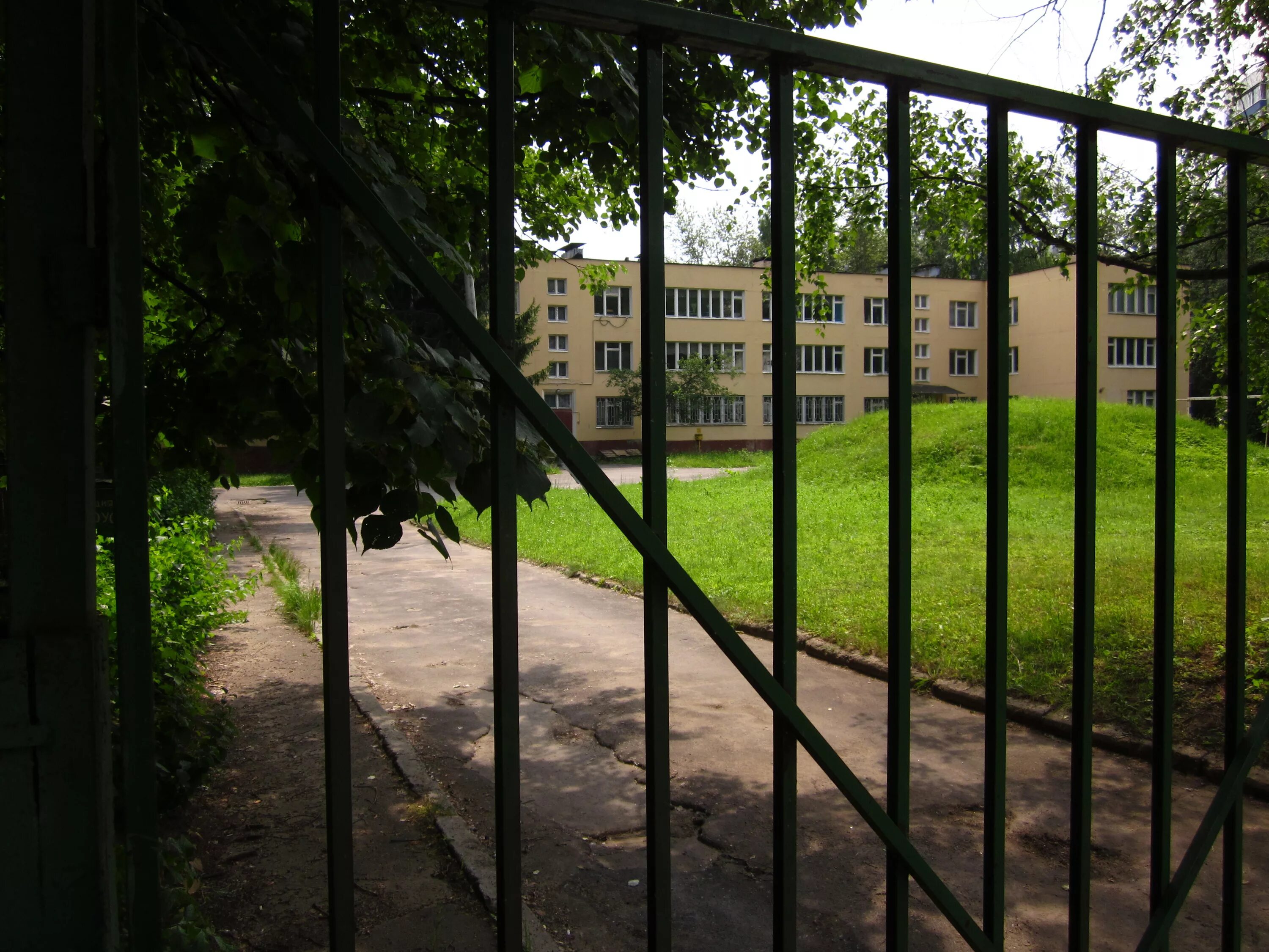 школа гармония зеленоград. зеленоград 421а гармония. частная школа гармония зеленоград. школа гармония зеленоград директор. гармония школьного класса.