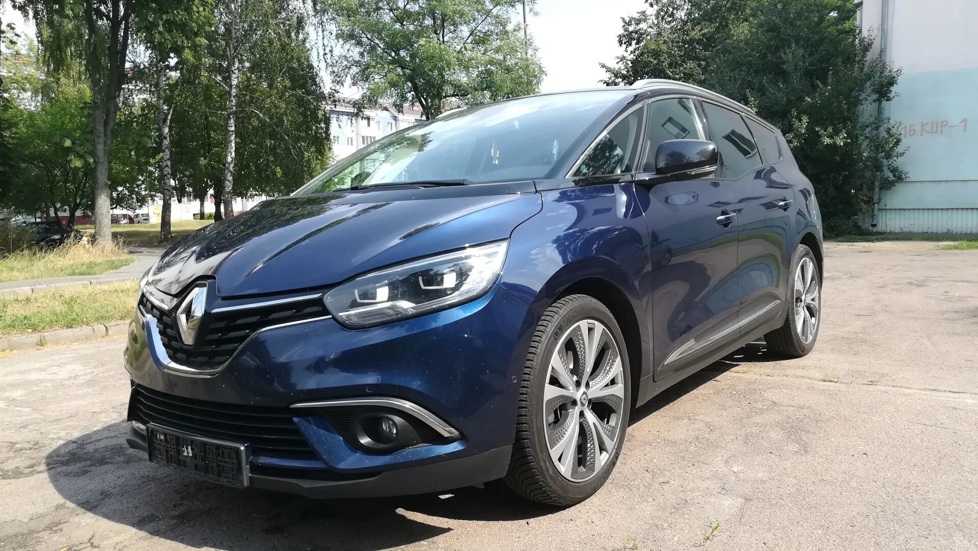 Гранд Сценик 4. Renault Grand Scenic 4. Меган 4 град Сценик 4. Меган 4 и талисман. Рено сценик 4 отзывы