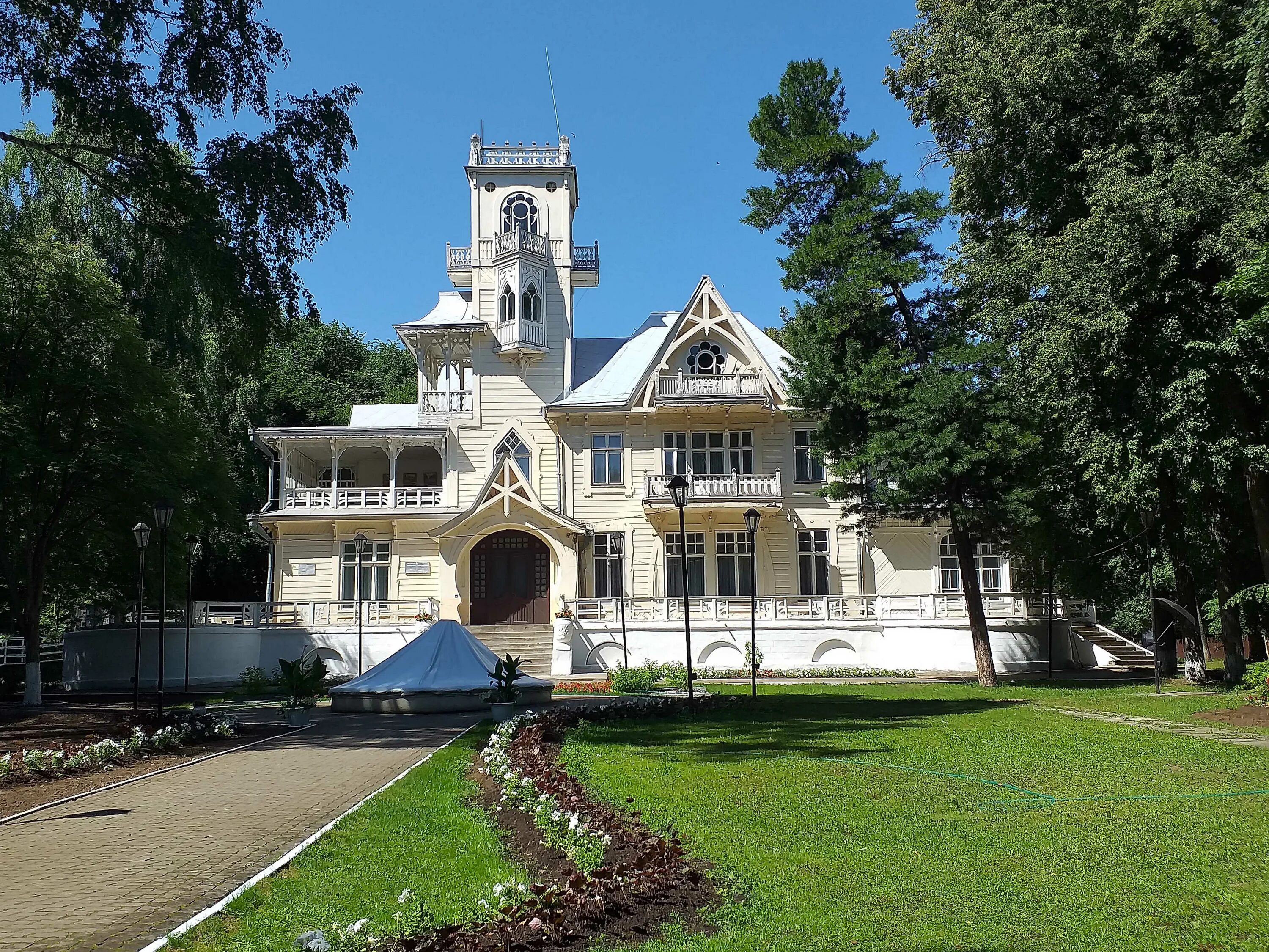 Художественно-выставочный комплекс «дача башенина». Центр фольклора и этнографии новосибирск. Архитектура сарапула. Сарапул в прошлом – уездный купеческий город. Поездка в сарапул экскурсия.