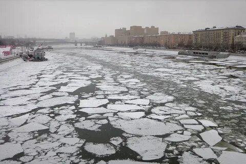 Лед на москве реке