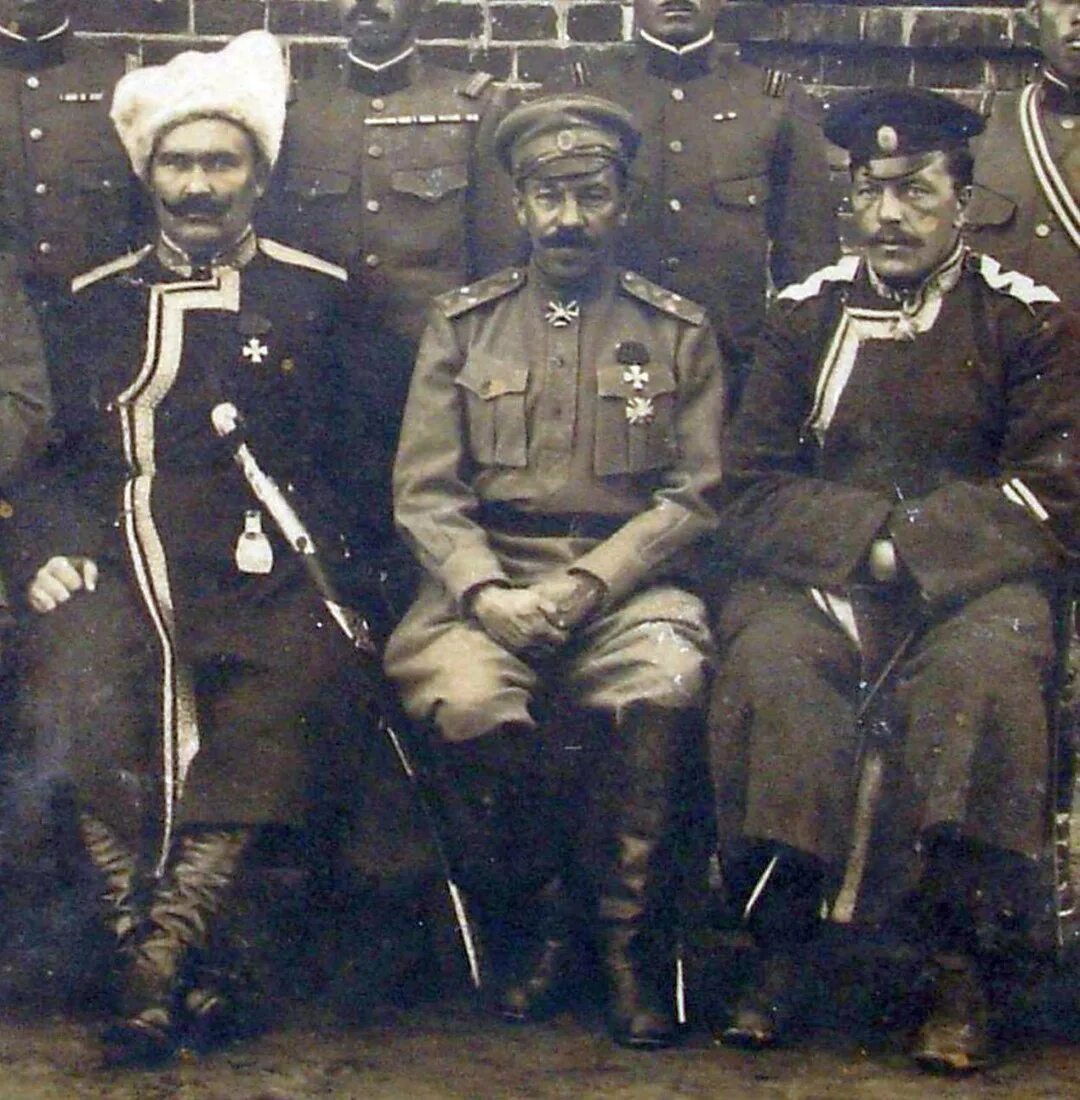 белогвардейцы 1918. интервенция 1918-1920. офицеры на дальнем востоке. офицеры на дальнем востоке. офицеры на дальнем востоке.