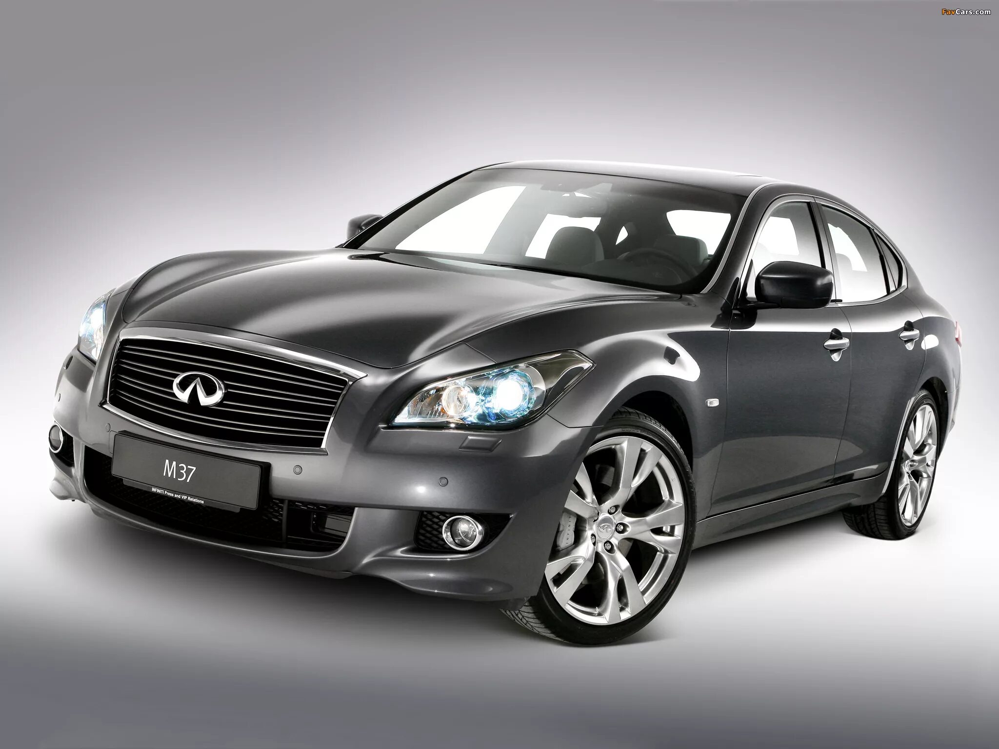 Инфинити m3. Модели машин Infiniti m37. Инфинити легковая. Тойота Инфинити. Инфинити м купить