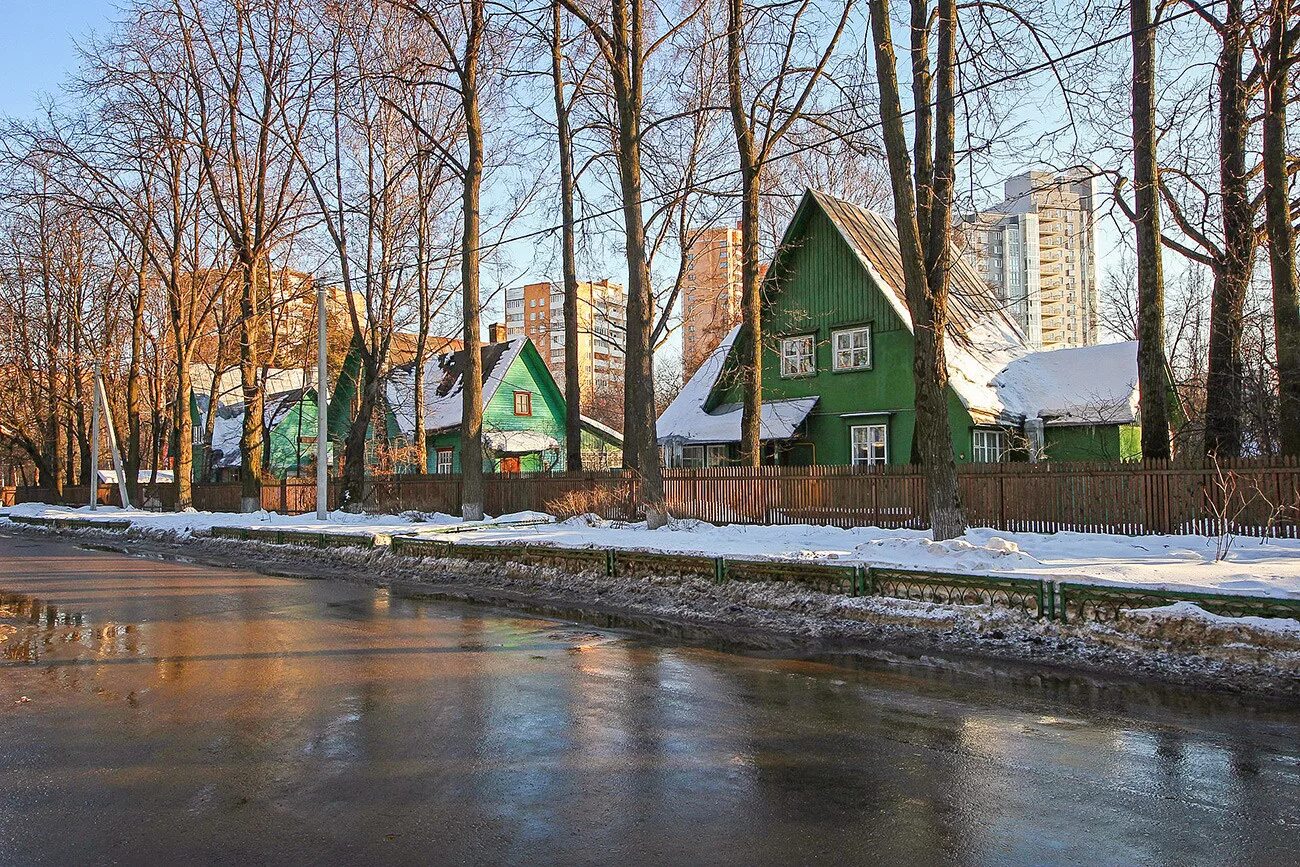 Поселок метро. Поселок художников Москва Сокол. Кооперативный поселок Сокол. Посёлок художников на Соколе. Посёлок Сокол поселок художников.