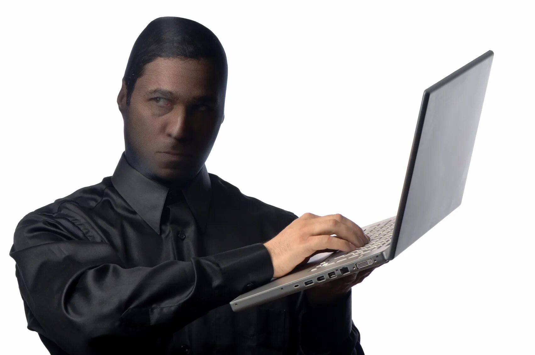 Человек в виртуальном пространстве. Мошенничество в интернете. Полезный интернет для детей. Польза от интернета для детей. Даркнет темная сторона интернета.