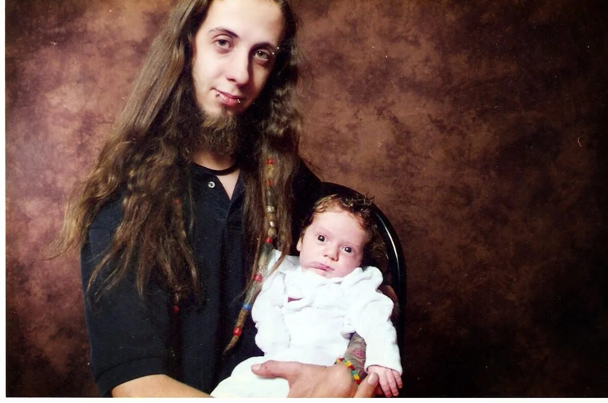 Глория буйновски. Игорь кавалера сепультура. Сын кавалер. Бельский михаил война. Иван ванача.