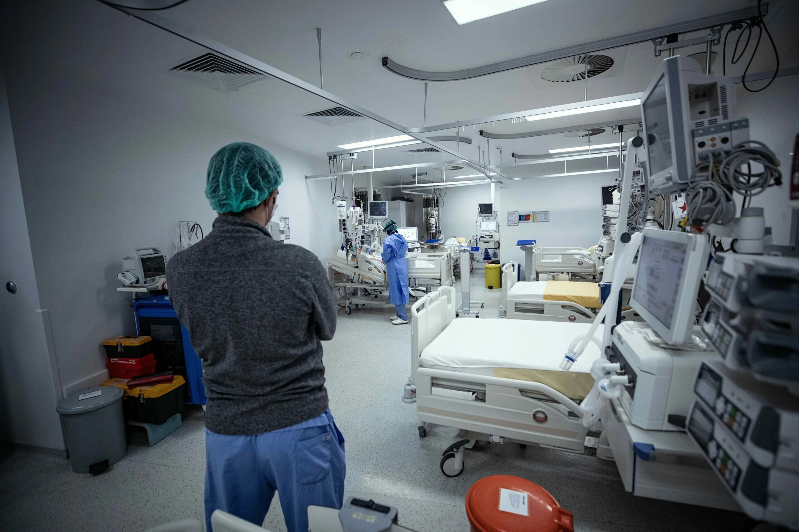 Зангиота ковид центр. Новый ковид сегодня. Медики. Новый ковид сегодня. Новый ковид сегодня.