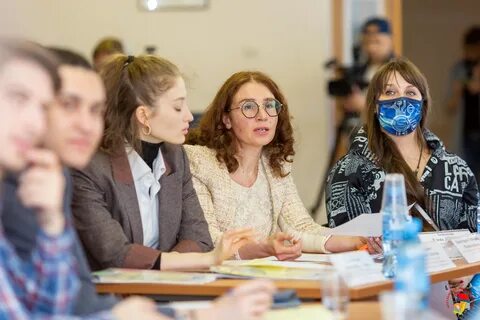 Молодежные дискуссии