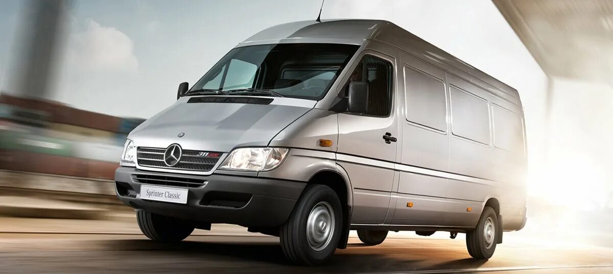 Стекло спринтер классик. Mercedes Benz Sprinter Classic. Мерседес Спринтер Классик. Мерседес Спринтер 909. Mercedes-Benz Sprinter 1995.