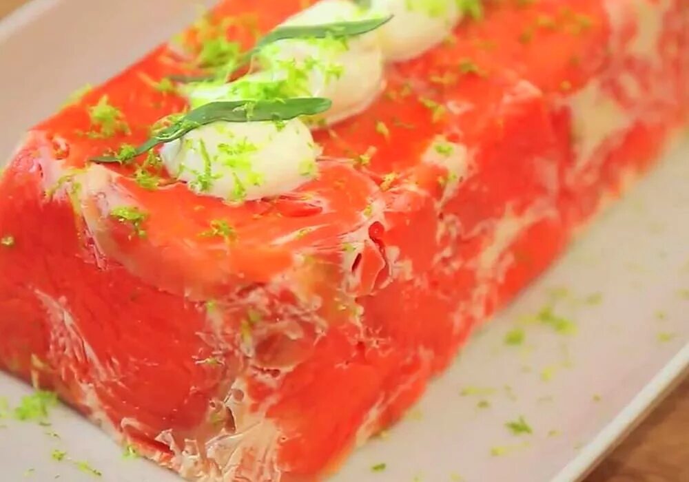 Приготовления террин. Террин блюдо. Terrine блюдо. Овощной террин. Мясные блюда на праздничный стол.