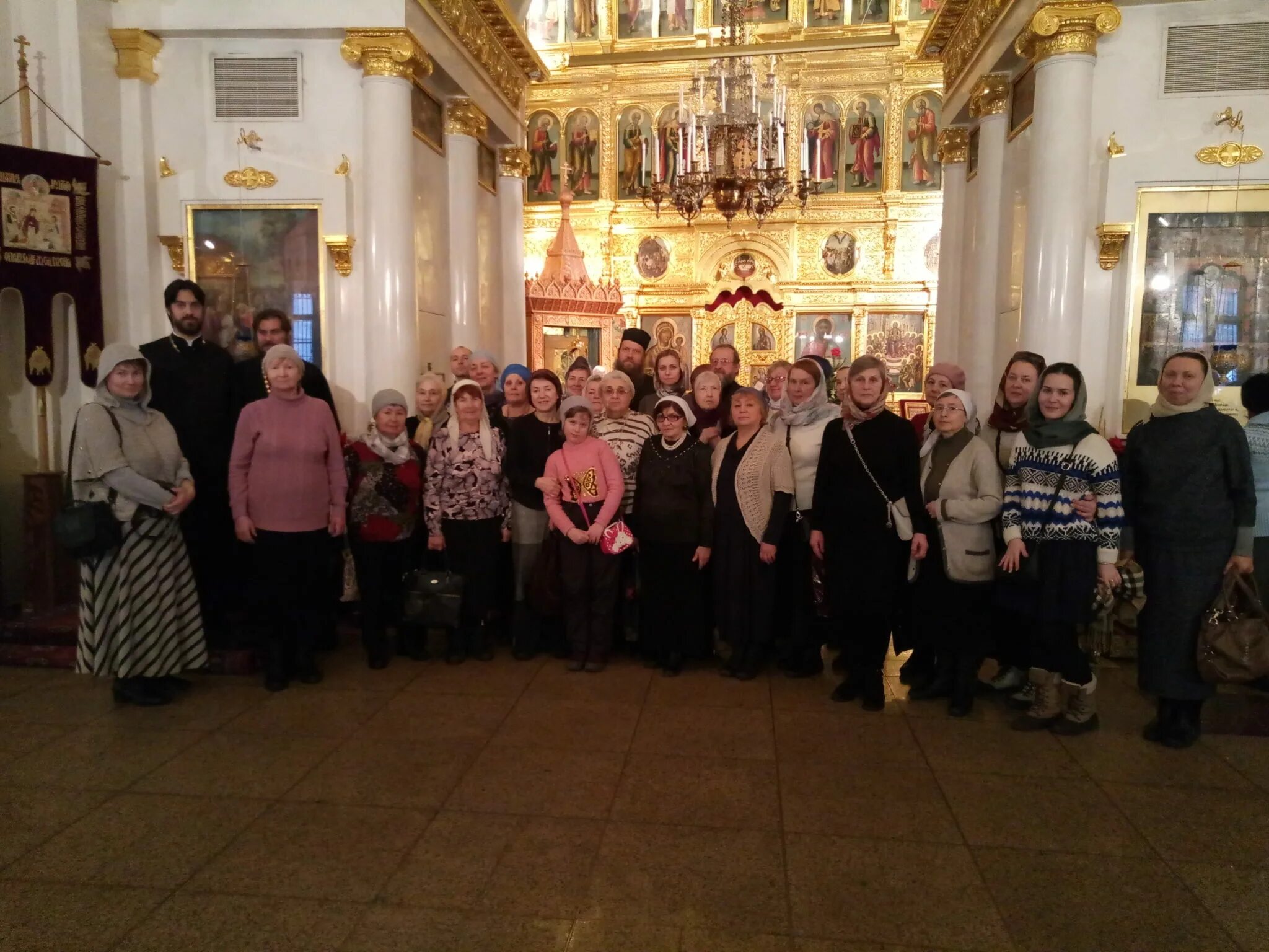 Протоиерей леонид калинин. Храм в толмачах расписание богослужений. Храм в щербинках 2 нижний новгород расписание богослужений. Храм святителя николая в толмачах дьякон алексий. Николай кречетов протоиерей.