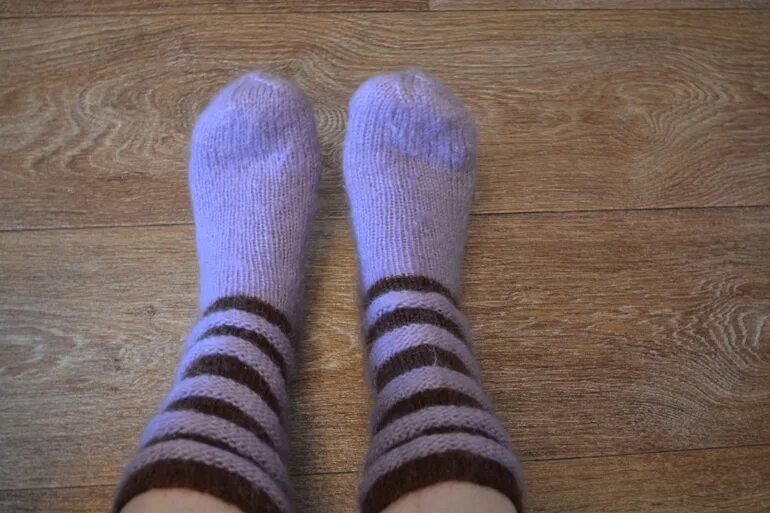 Пара теплых носков. Ализе супервош носки. Носочки из Ализе супервош. Носки из секционной пряжи Ализе супервош. Ализе супервош 7676.