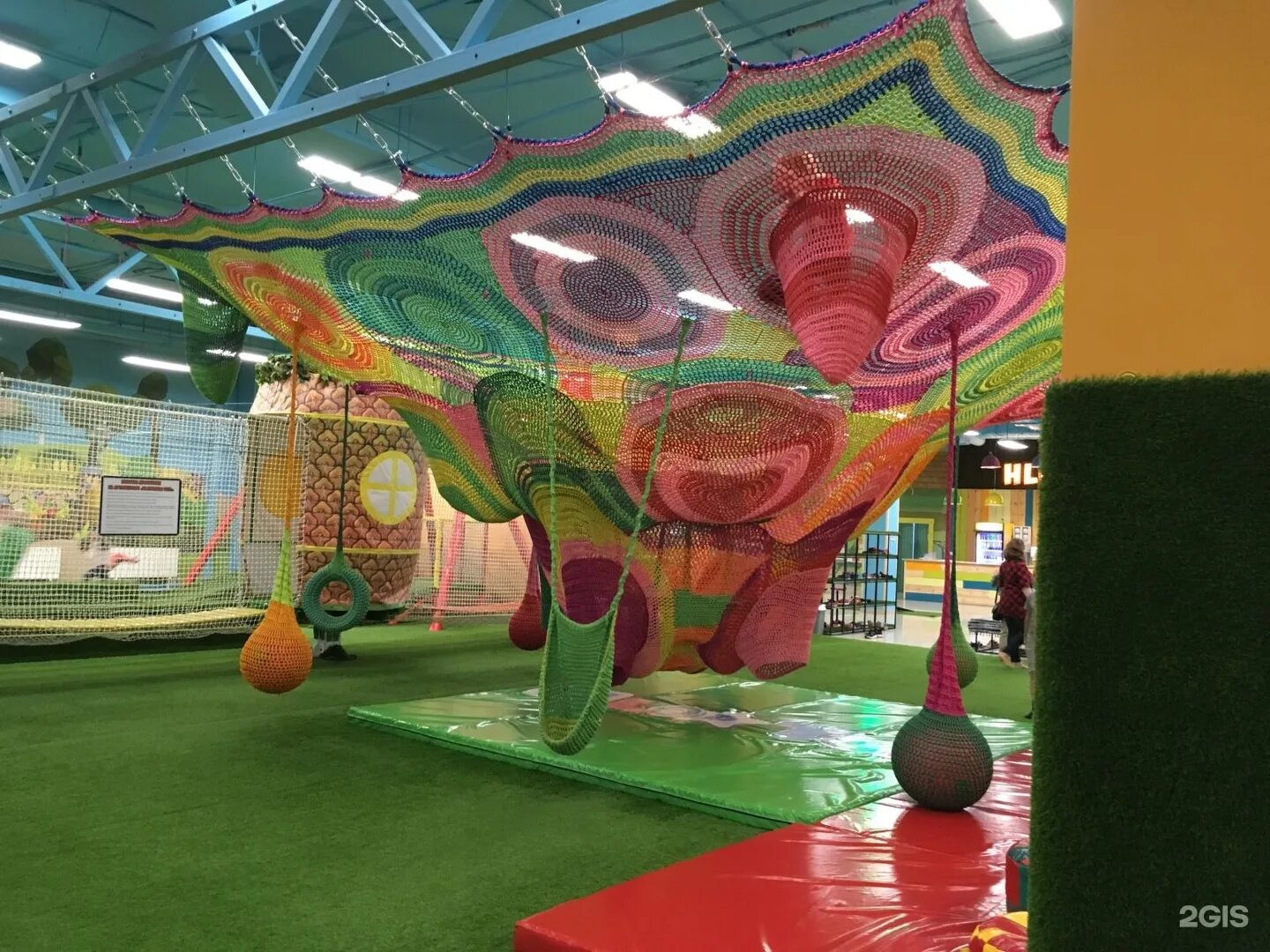 Трк меркурий на савушкина 141 хлоп топ. Семейный парк отдыха «хлоп-топ». Хлоп топ спб норд. Hlop top питер. Хлоп топ санкт петербург питер.