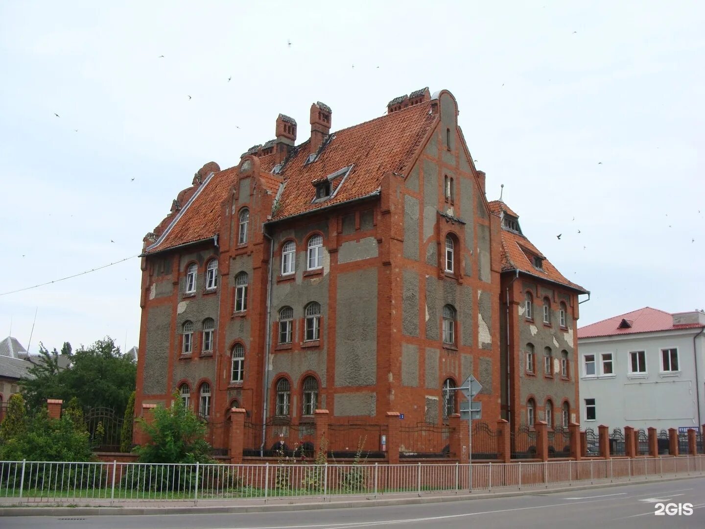 Здание штаба балтийского флота в калининграде. Балтийская крепость пиллау. Г. Морской бульвар балтийск. Балтийск два.