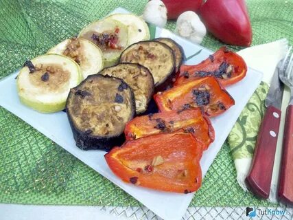 Баклажаны и кабачки в духовке запеченные быстрый