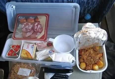 Уральские авиалинии кормят ли в самолете