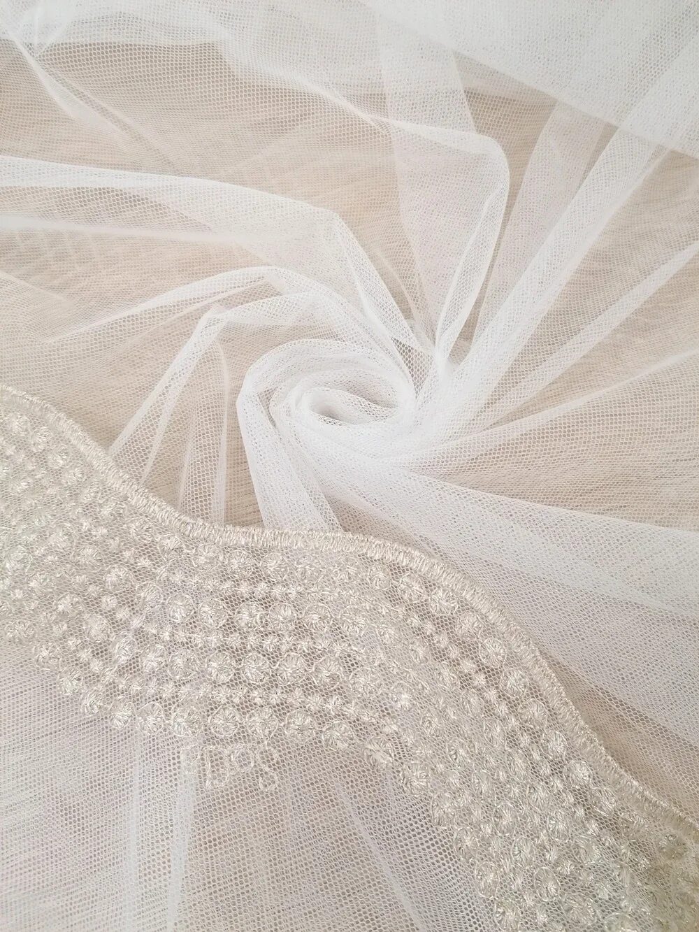 Грег сетка тюль. Грек сетка. Грек сетка белая. Тюлевая ткань сетка грек. Тюль грек сетка турция.