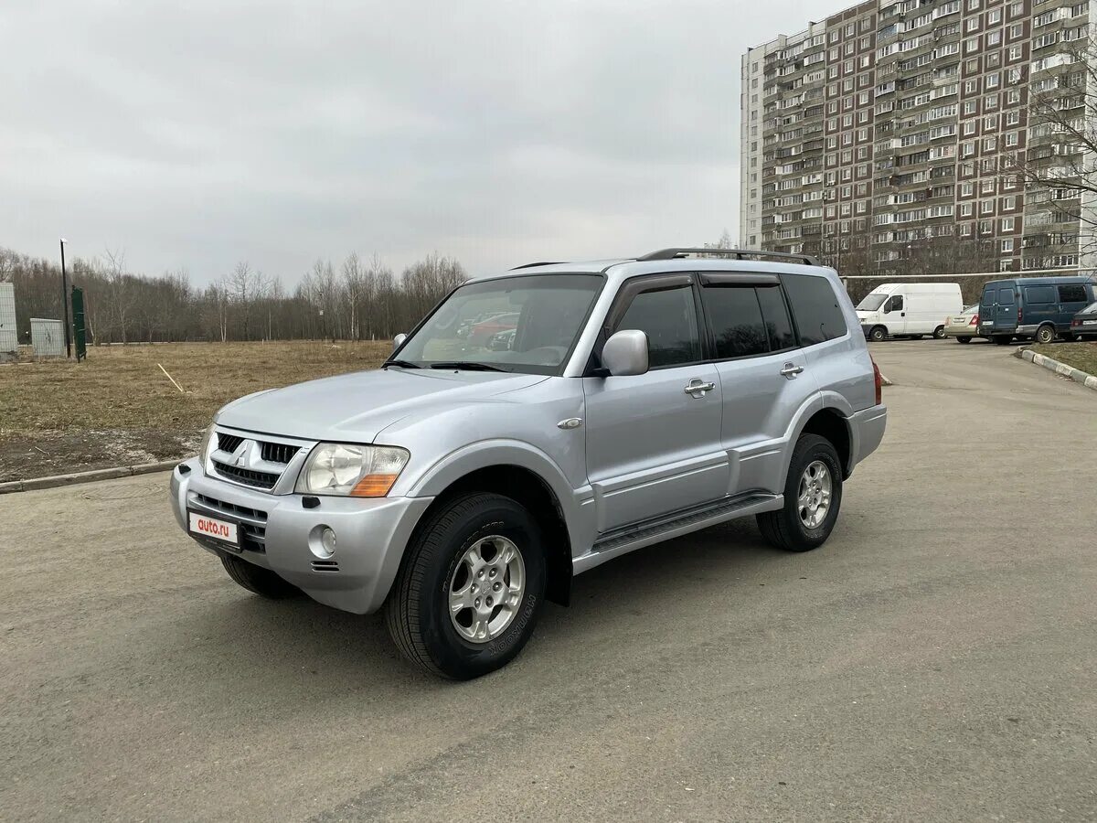 Mitsubishi pajero 3 дизель. Mitsubishi Pajero 3 2006. Митсубиси Паджеро 3 дизель. Паджеро 3 дизель 3.2. Паджеро 3 дизель 2005.