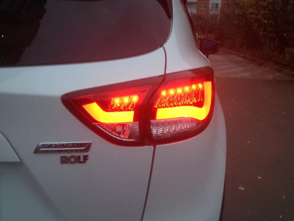 Фонарь задний cx 5