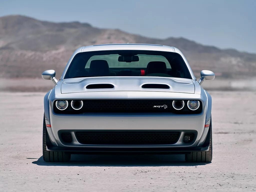 Фотки машин на телефон. Додж Челленджер 2019. Dodge Challenger Hellcat. Додж Челленджер хел кет. Додж Челленджер Хеллкэт 2021.